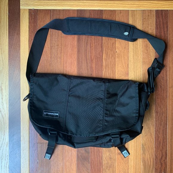 Timbuk2 Bags Timbuk2 Classic Messenger Bag Medium Unisex Poshmark Timbuk2 Bags Timbuk2 Classic Messenger Bag Medium Unisex Poshmark